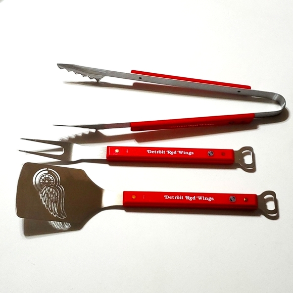 Detroit Red Wings NHL Hockey Sports BBQ Grilling Tool Set 3Pcs. - Picture 1 of 11